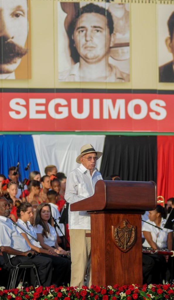 José Ramon Machado Ventura discursa na cerimônia central do "Dia da Rebeldia", 26 de julho / Foto: Jose M. Correa