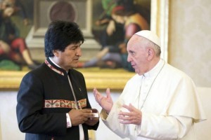 Evo Morales visita Francisco no Vaticano: relação calorosa